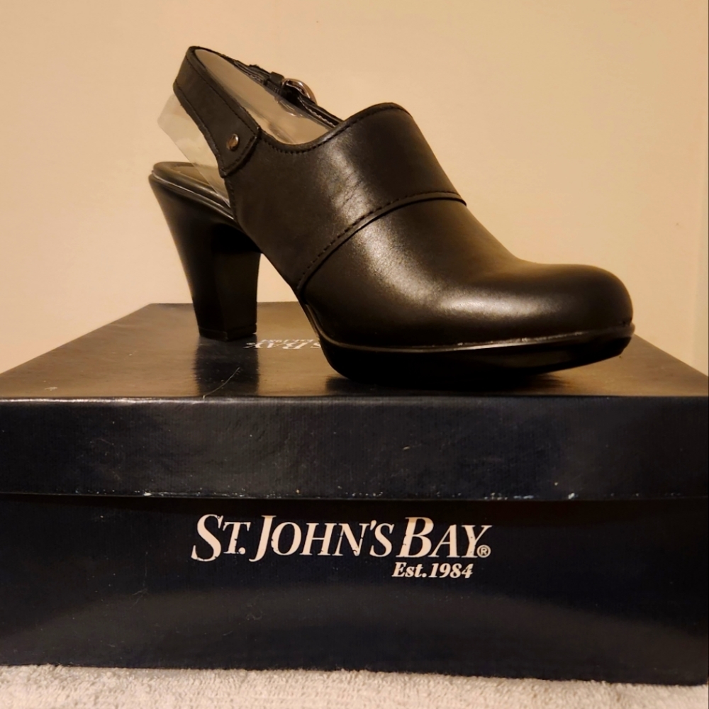 St.John Bay slingback shoes